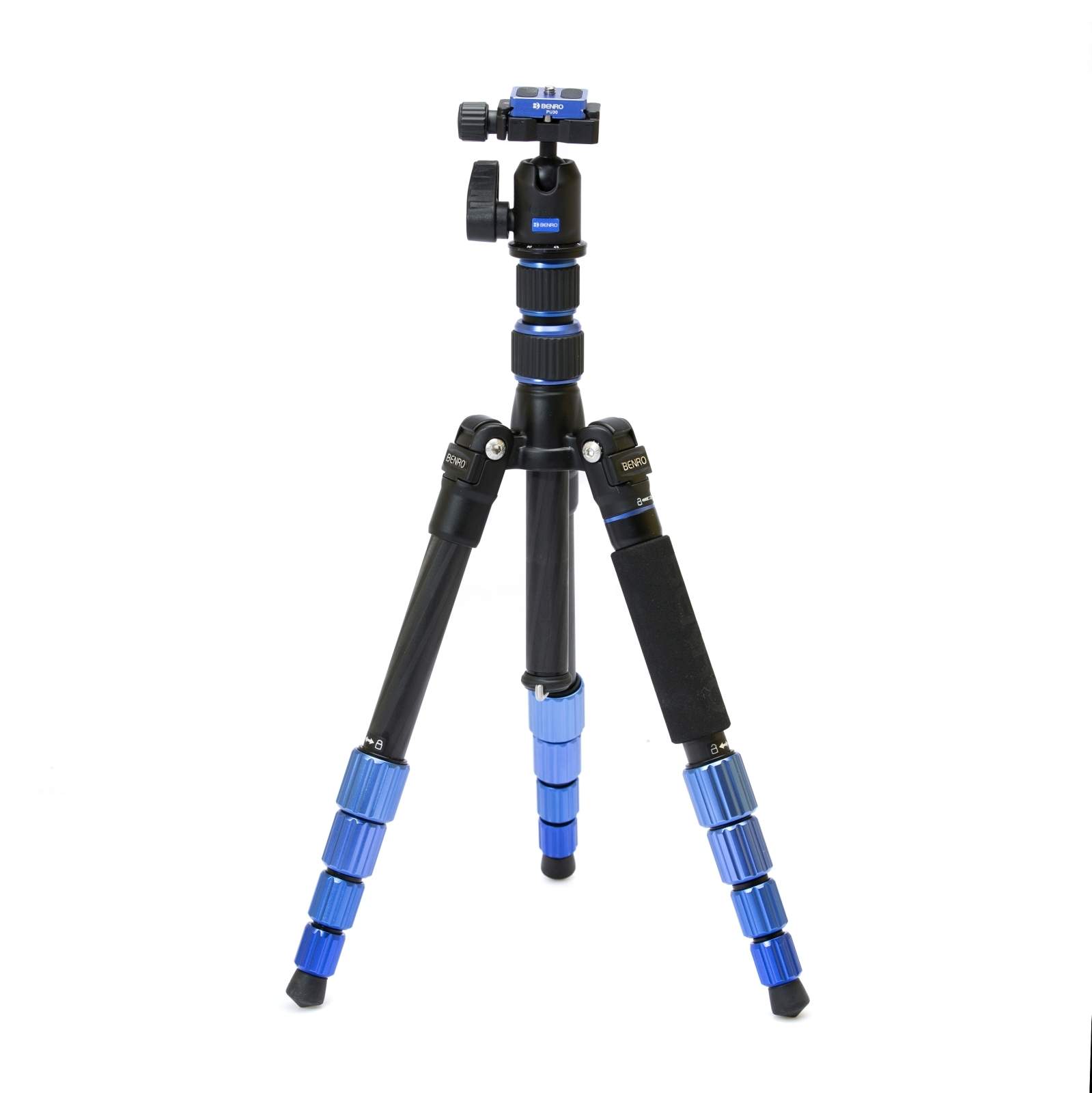 benro carbon fibre travel tripod