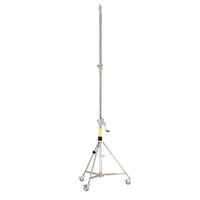 Avenger Wind Up Stand 30, Low Base, 2 Risers, Braked Wheels, Silver - 3m