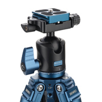 Benro SuperSlim Carbon Fibre Tripod with H0P Head