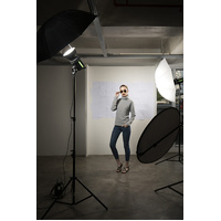 Phottix 5-in-1 Premium Reflector with Handles - 107cm